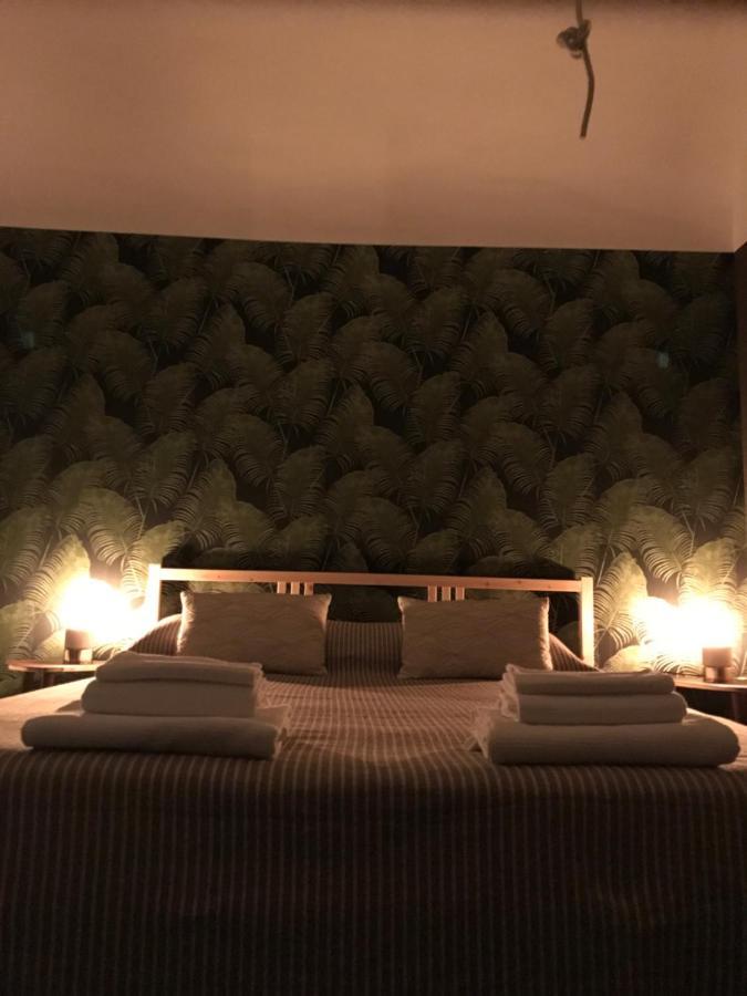 Garbassu Rooms&Breakfast Varraze Exterior foto